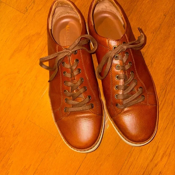 Allen Edmonds Tan Leather Sneakers with Fly Foam Inserts Made in Portugal - Picture 2 of 10